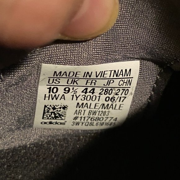 Nike Alphabounce Gym Shoes (10) - Picture 2 of 2